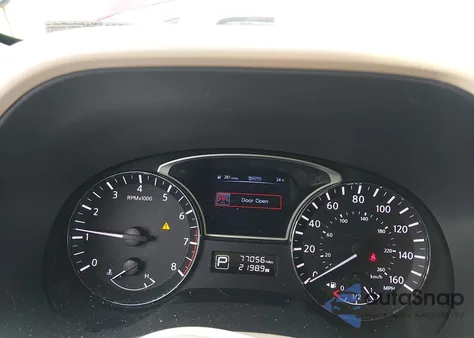 2014 Nissan Pathfinder Sv z USA, uszkodzony, nr VIN 5N1AR2MM2EC694873